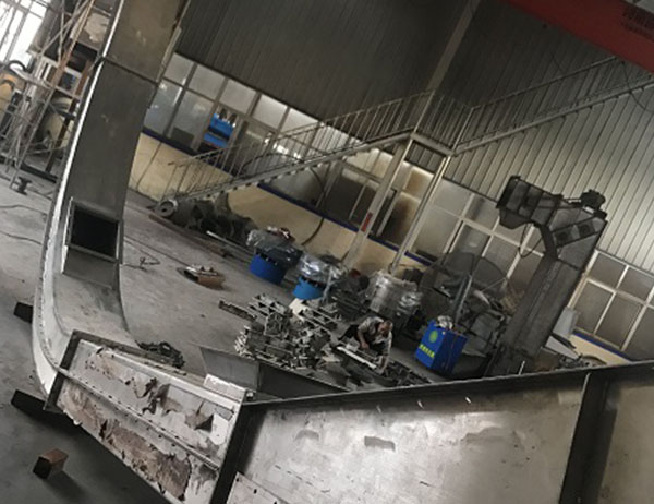 采礦工作、運(yùn)輸港使用刮板傳送機(jī)常見(jiàn)問(wèn)題總結(jié)