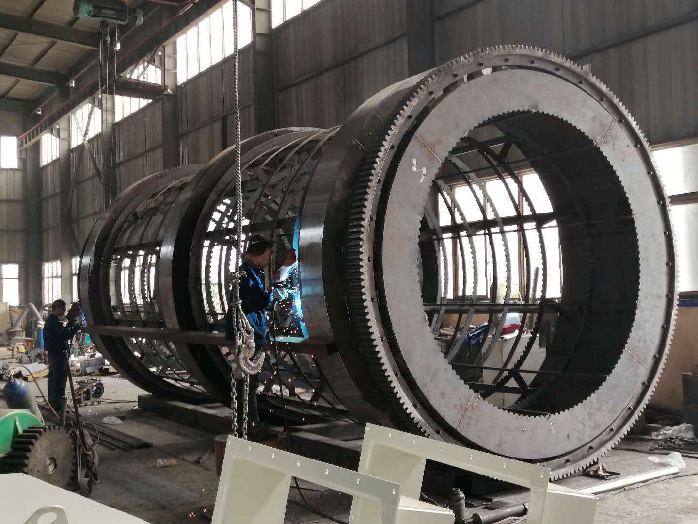 鵝卵石、木屑、垃圾使用滾筒篩分篩石較多